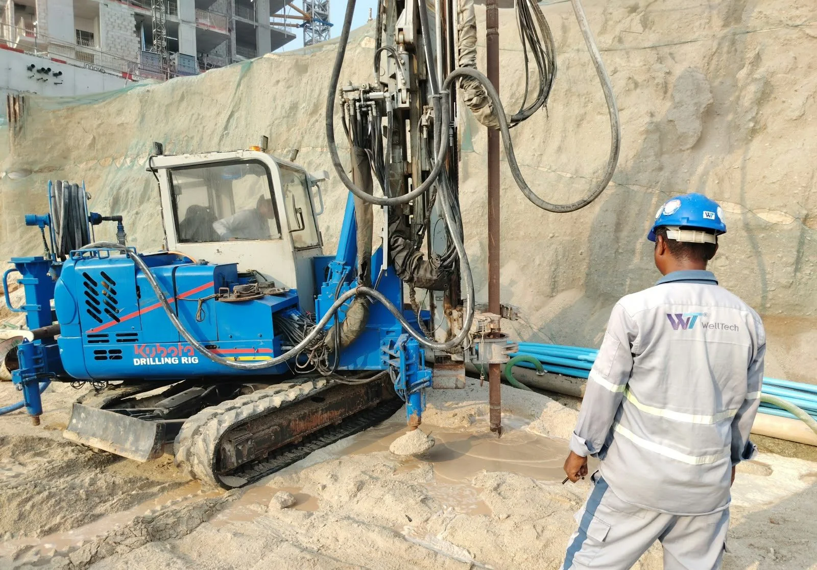 WellTech crawler drilling rig